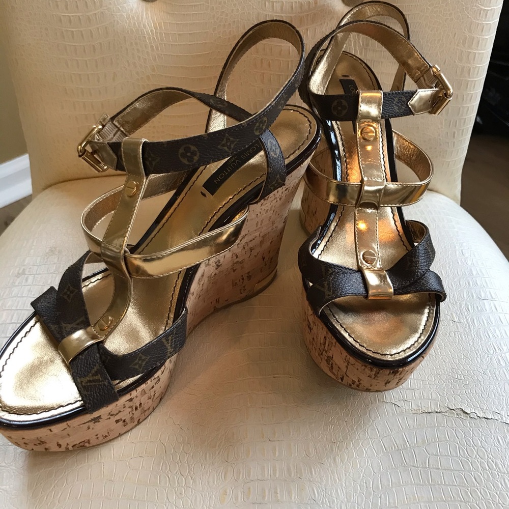 Louis Vuitton wedges